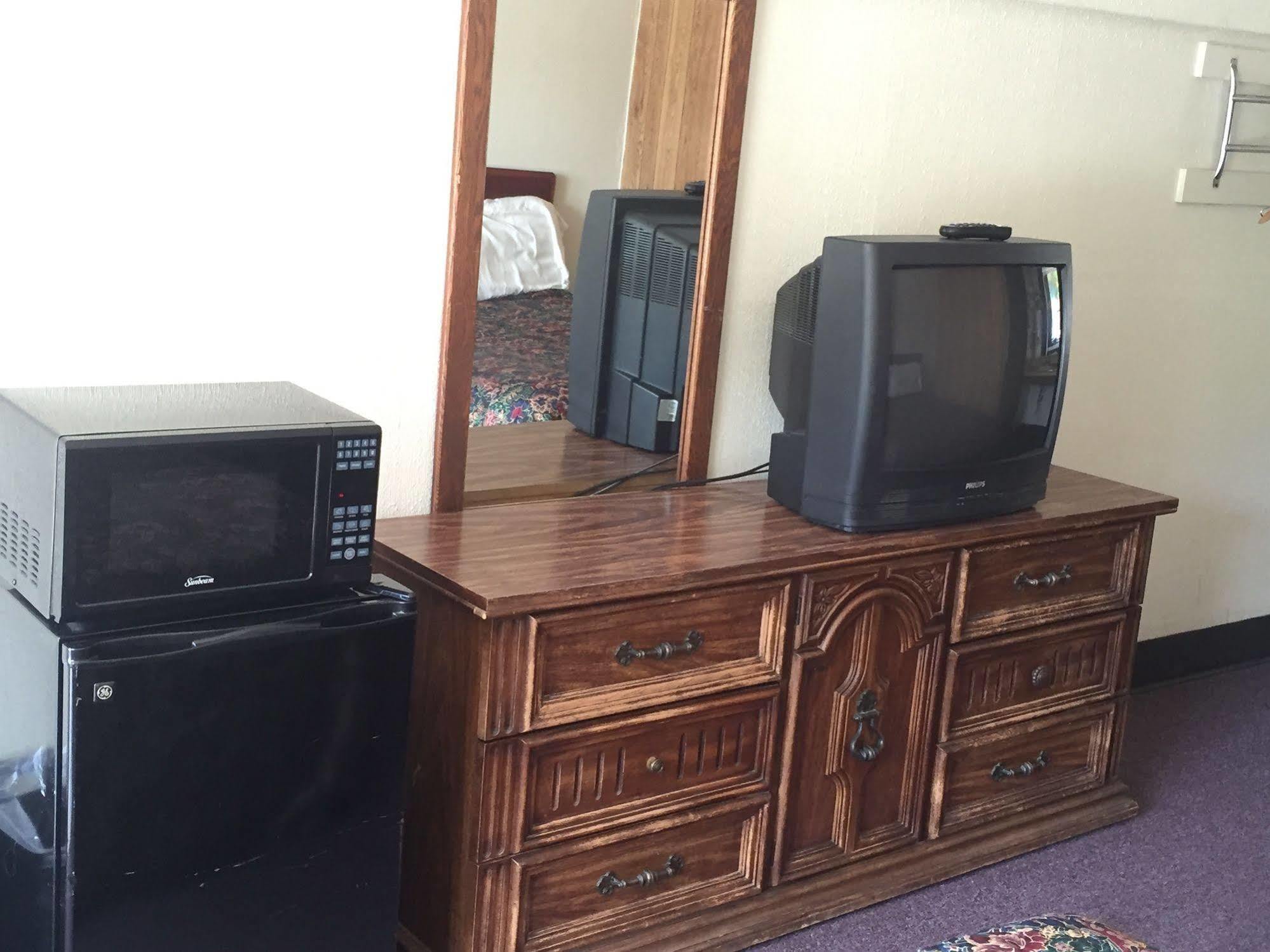 Daniel Boone Motor Inn Pikeville Kültér fotó